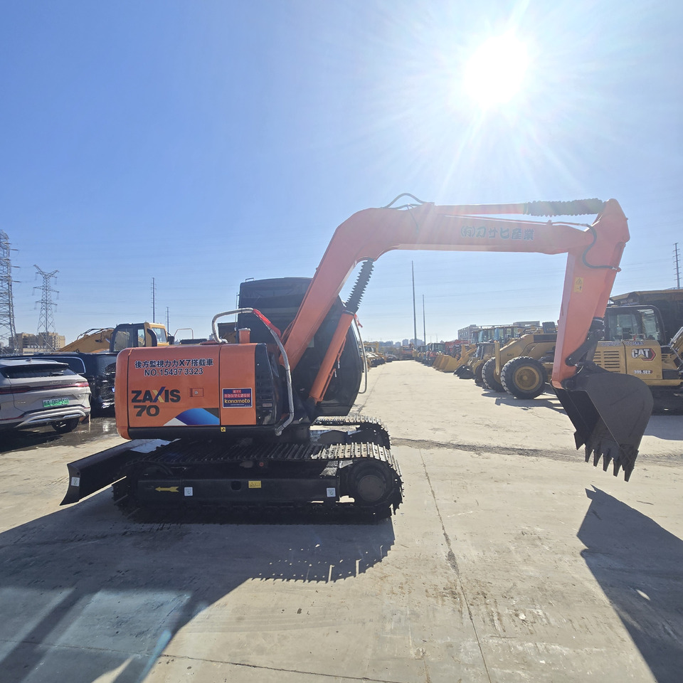 HITACHI ZX70 - Mini ekskavatorius: foto 5 HITACHI ZX70 - Mini ekskavatorius: foto 5