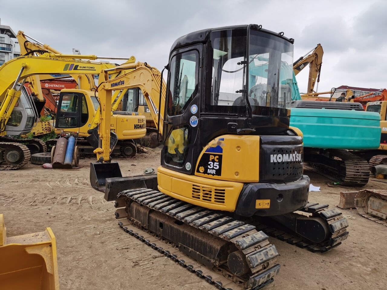Komatsu PC35MR - Mini ekskavatorius: foto 3 Komatsu PC35MR - Mini ekskavatorius: foto 3