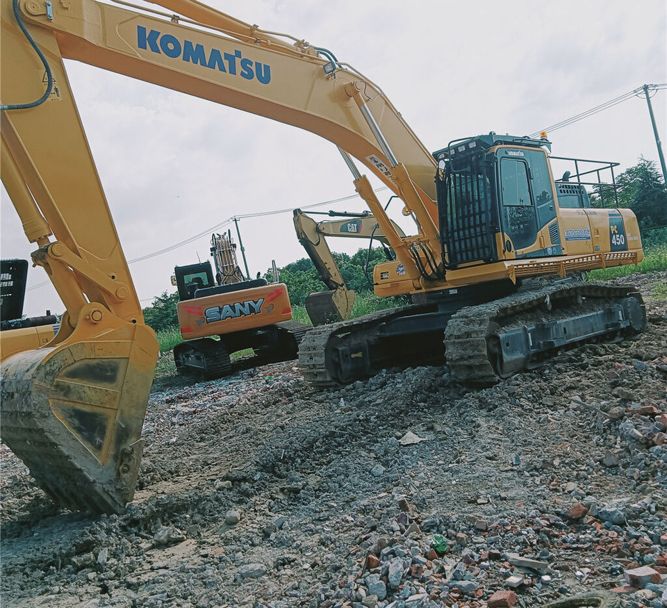 Komatsu PC450-8 - Vikšrinis ekskavatorius: foto 1 Komatsu PC450-8 - Vikšrinis ekskavatorius: foto 1