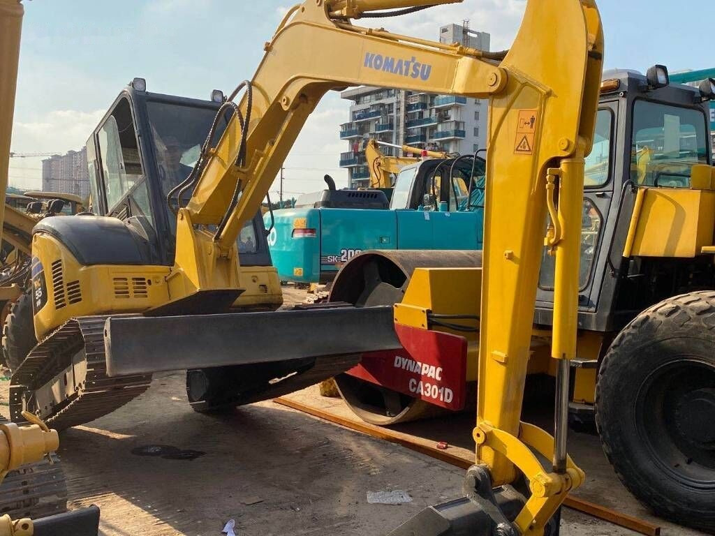 Komatsu PC55MR-2 - Mini ekskavatorius: foto 3 Komatsu PC55MR-2 - Mini ekskavatorius: foto 3