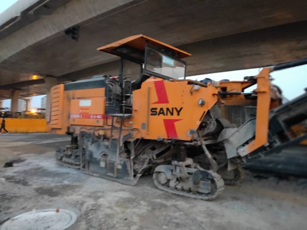 Sany SCM600-3 - Asfalto klotuvas: foto 2 Sany SCM600-3 - Asfalto klotuvas: foto 2