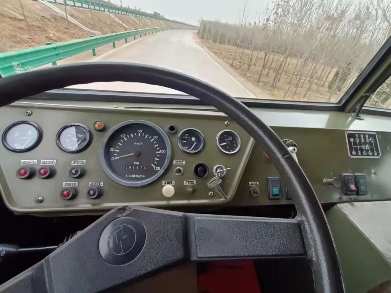 Shacman SX2150 - Savivartis sunkvežimis: foto 3 Shacman SX2150 - Savivartis sunkvežimis: foto 3