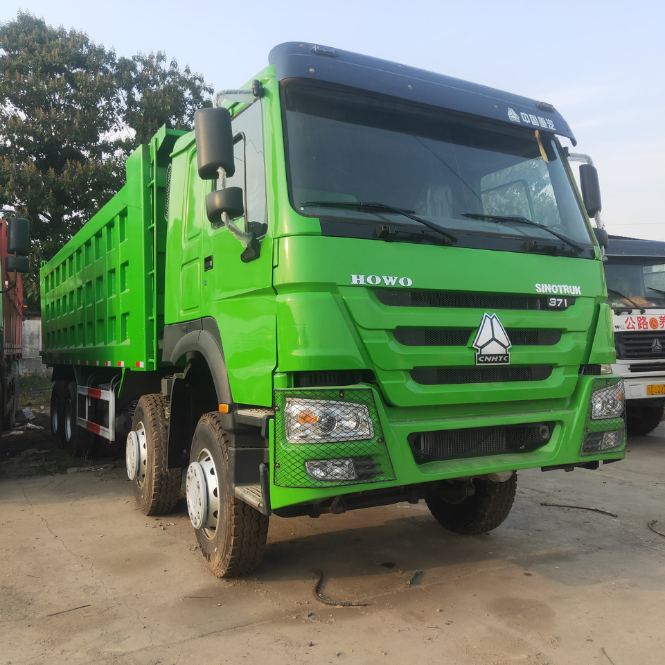 Sinotruk HOWO 371 8*4 Dump truck - Savivartis sunkvežimis: foto 5 Sinotruk HOWO 371 8*4 Dump truck - Savivartis sunkvežimis: foto 5