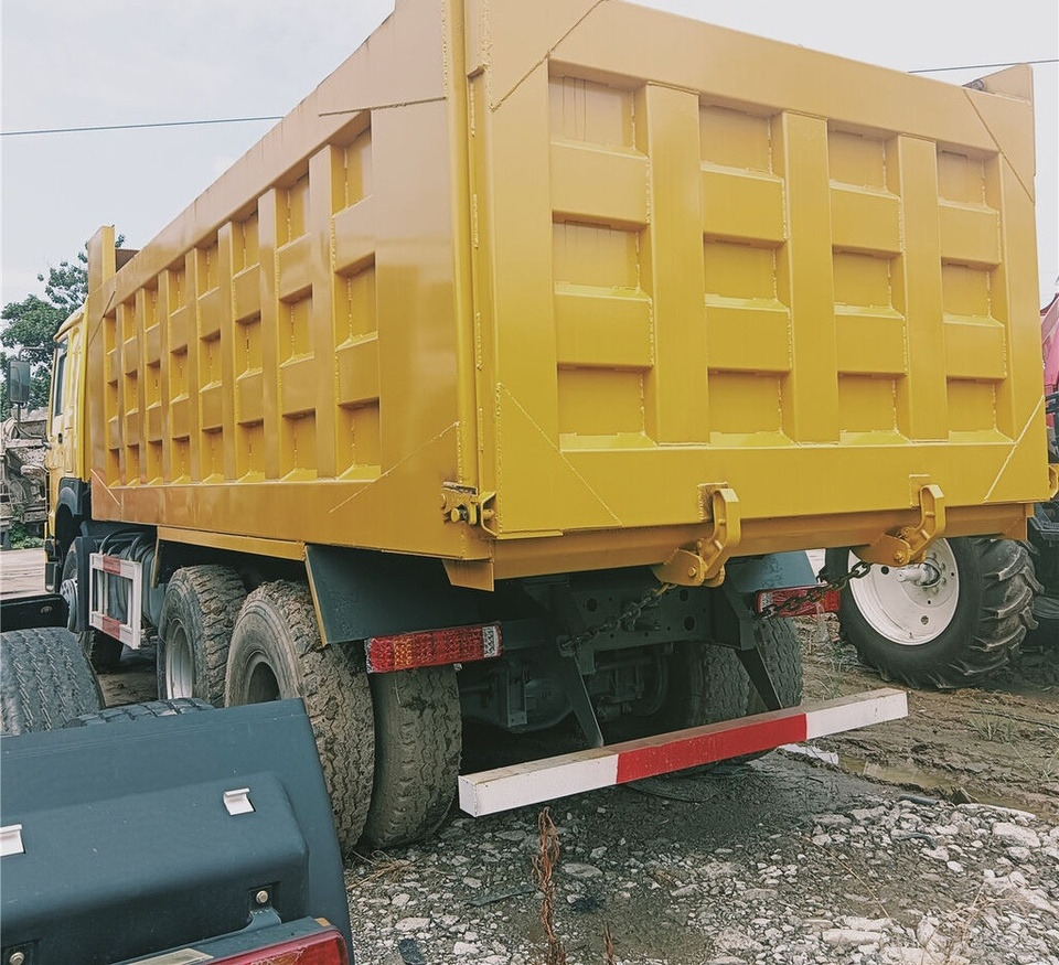 Sinotruk HOWO 6*4 Dump truck - Savivartis sunkvežimis: foto 3 Sinotruk HOWO 6*4 Dump truck - Savivartis sunkvežimis: foto 3