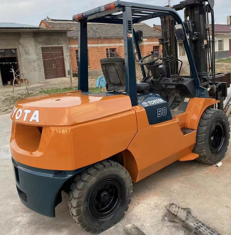 Toyota FD50 - Dyzelinis krautuvas: foto 1 Toyota FD50 - Dyzelinis krautuvas: foto 1