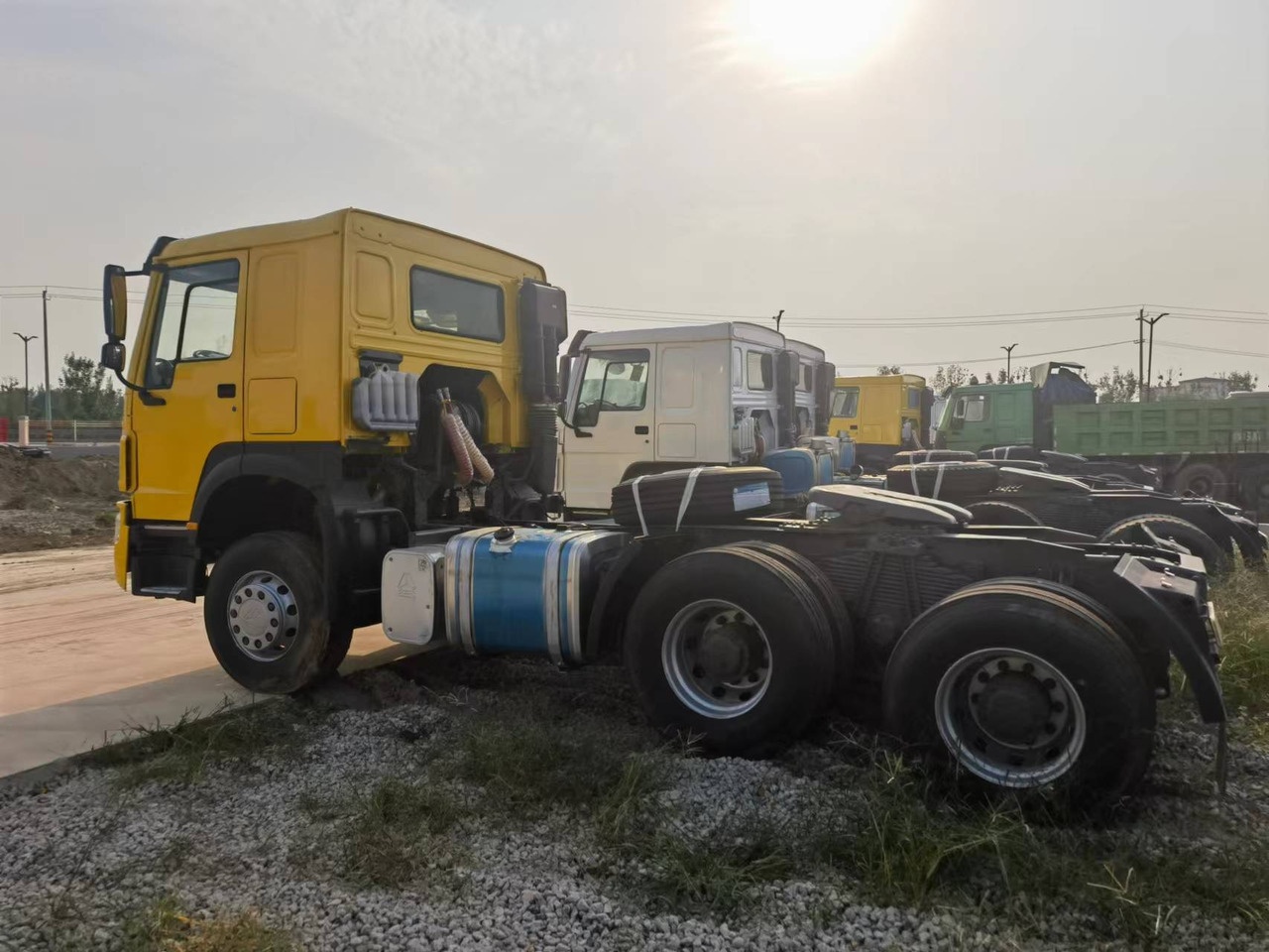 Vilkikas Sinotruk HOWO 371 Tractor: foto 7