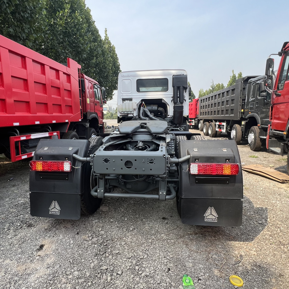 Vilkikas Sinotruk HOWO 371 Tractor: foto 7 Vilkikas Sinotruk HOWO 371 Tractor: foto 7