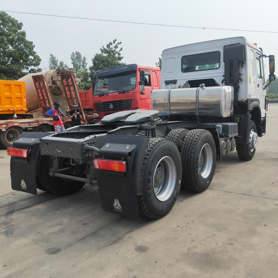 Sinotruk HOWO 420 6*4 Tractor - Vilkikas: foto 5 Sinotruk HOWO 420 6*4 Tractor - Vilkikas: foto 5