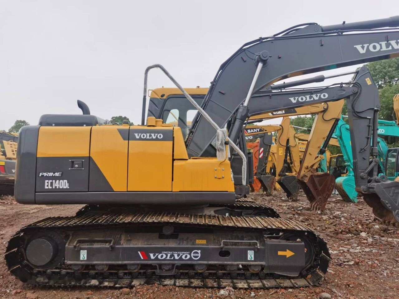 Volvo EC140DL - Vikšrinis ekskavatorius: foto 2 Volvo EC140DL - Vikšrinis ekskavatorius: foto 2