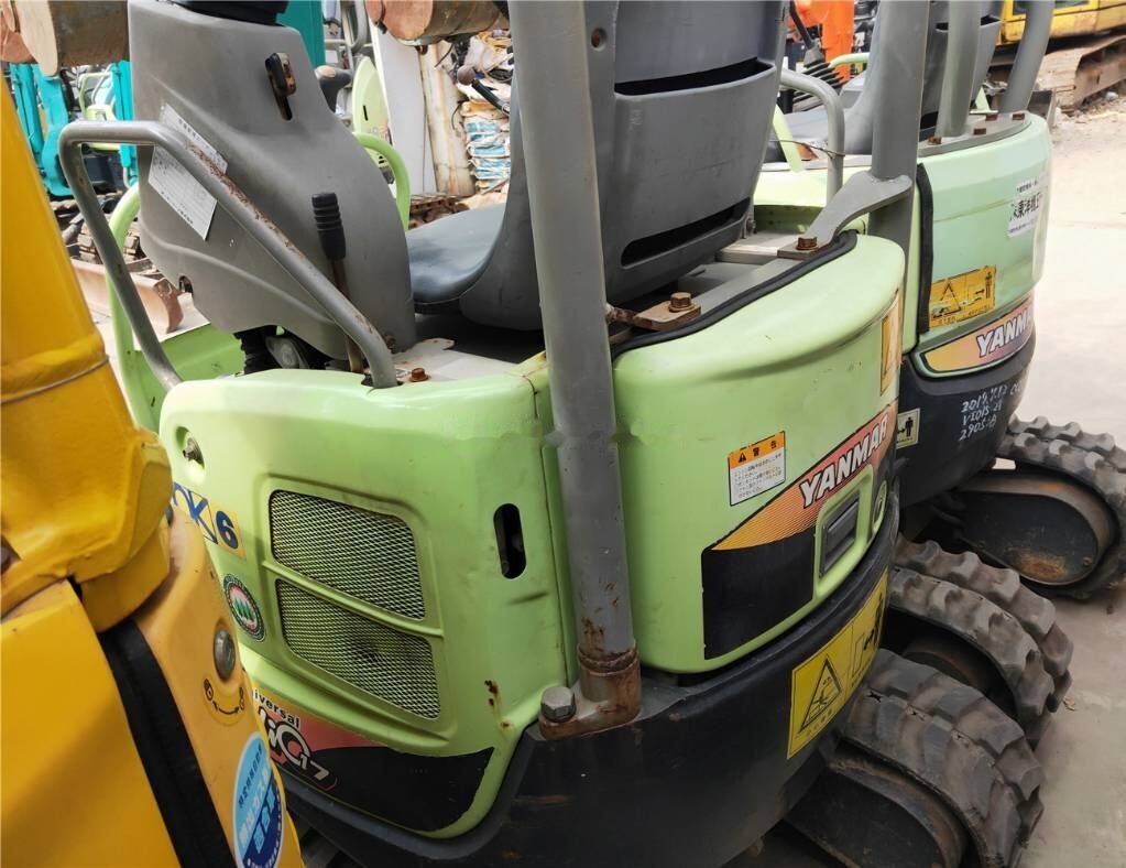 Yanmar Vio 17 - Mini ekskavatorius: foto 3 Yanmar Vio 17 - Mini ekskavatorius: foto 3