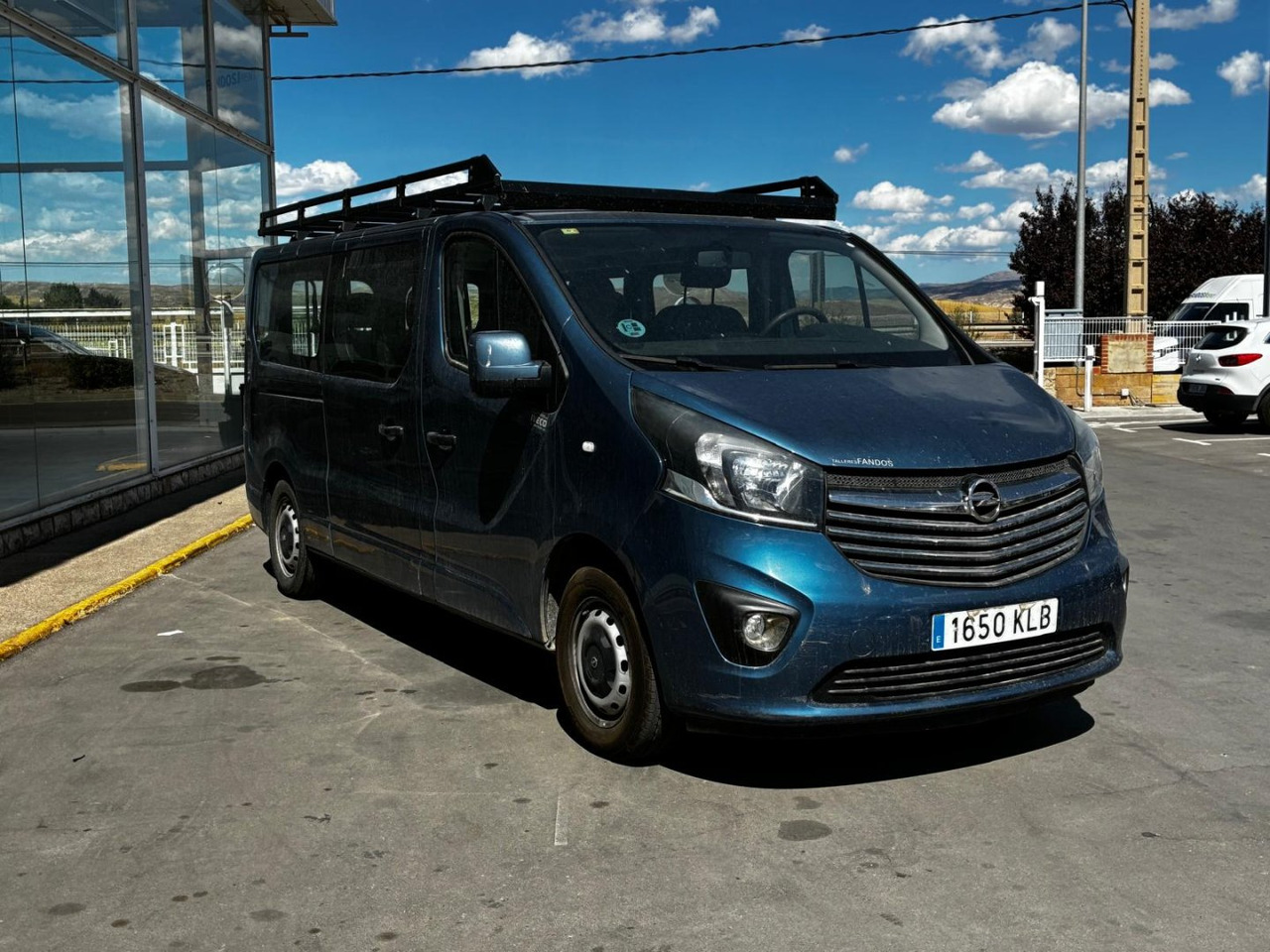 Furgón Opel Vivaro 9 Plazas - Krovininis mikroautobusas: foto 3 Furgón Opel Vivaro 9 Plazas - Krovininis mikroautobusas: foto 3