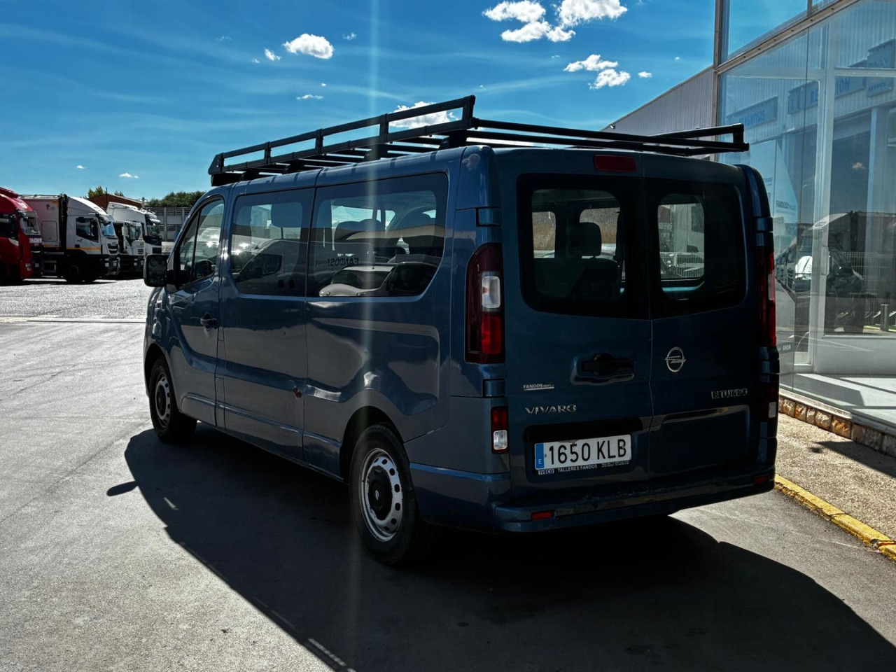 Furgón Opel Vivaro 9 Plazas - Krovininis mikroautobusas: foto 4 Furgón Opel Vivaro 9 Plazas - Krovininis mikroautobusas: foto 4