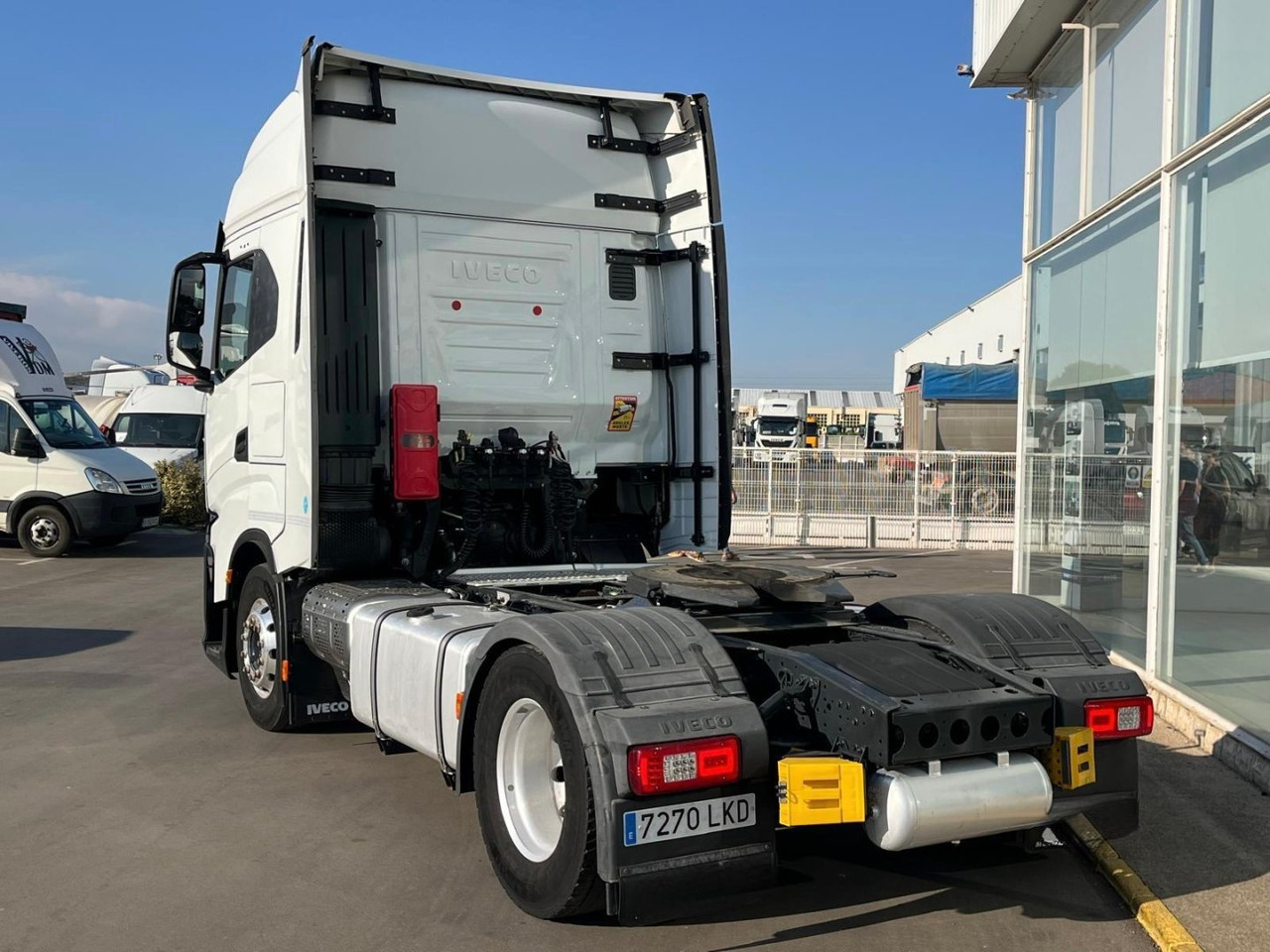 Cabeza Tractora IVECO 460 AUTOMATICO CON INTARDER - Vilkikas: foto 4 Cabeza Tractora IVECO 460 AUTOMATICO CON INTARDER - Vilkikas: foto 4