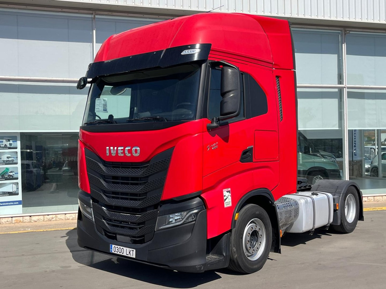 Cabeza Tractora IVECO 460 AUTOMATICO CON INTARDER - Vilkikas: foto 1 Cabeza Tractora IVECO 460 AUTOMATICO CON INTARDER - Vilkikas: foto 1