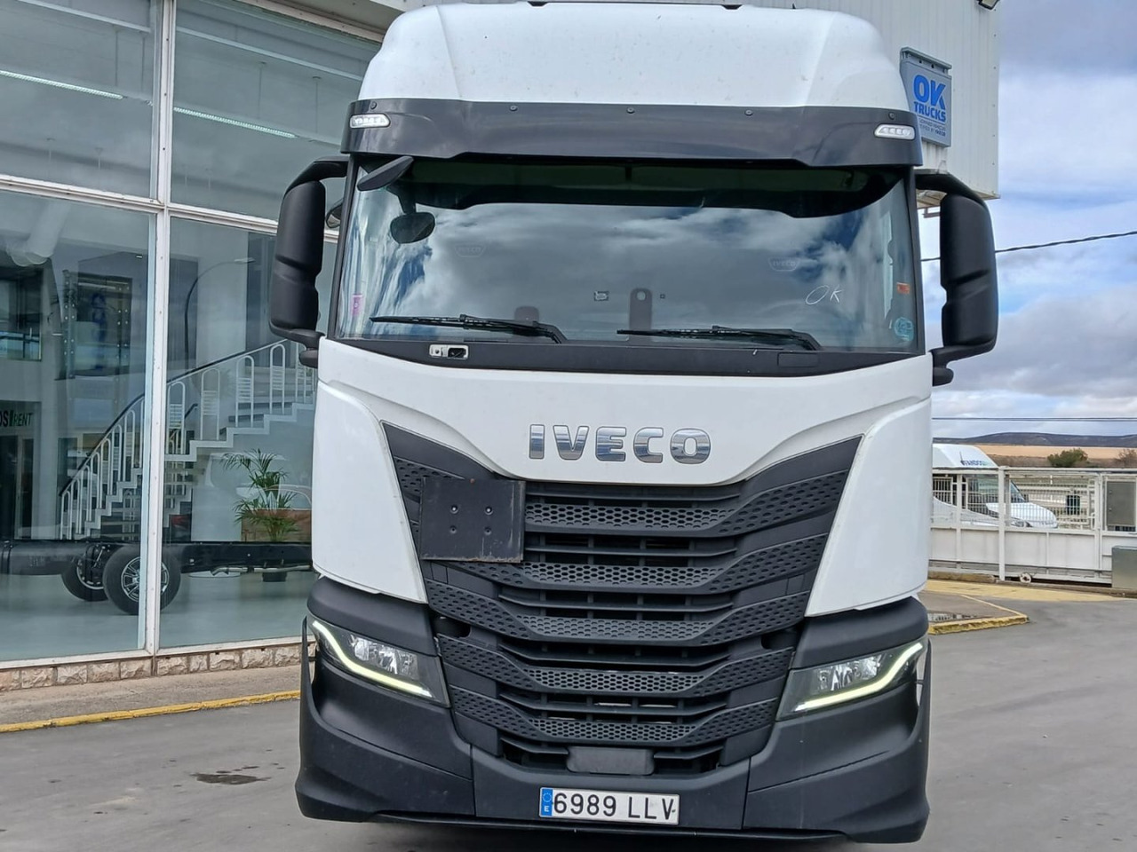 Cabeza Tractora IVECO 460 AUTOMATICO INTARDER ADR - Vilkikas: foto 2 Cabeza Tractora IVECO 460 AUTOMATICO INTARDER ADR - Vilkikas: foto 2