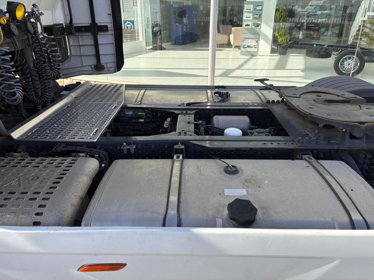 Cabeza Tractora IVECO S-WAY 510 AUTOMATICO CON INTARDER - Vilkikas: foto 5 Cabeza Tractora IVECO S-WAY 510 AUTOMATICO CON INTARDER - Vilkikas: foto 5