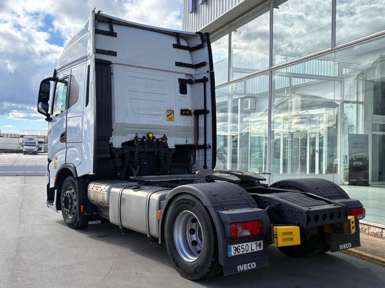 Cabeza Tractora IVECO S-WAY 510 AUTOMATICO CON INTARDER - Vilkikas: foto 4 Cabeza Tractora IVECO S-WAY 510 AUTOMATICO CON INTARDER - Vilkikas: foto 4