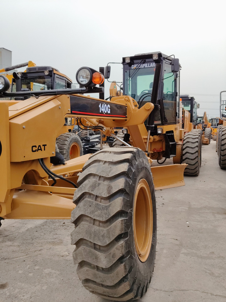 CATERPILLAR 140G CAT 140H 140K - Greideris: foto 2 CATERPILLAR 140G CAT 140H 140K - Greideris: foto 2
