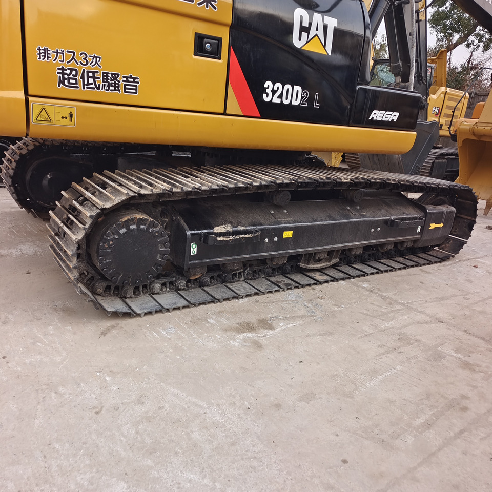 CATERPILLAR 320D CAT 320D2L - Vikšrinis ekskavatorius: foto 2 CATERPILLAR 320D CAT 320D2L - Vikšrinis ekskavatorius: foto 2