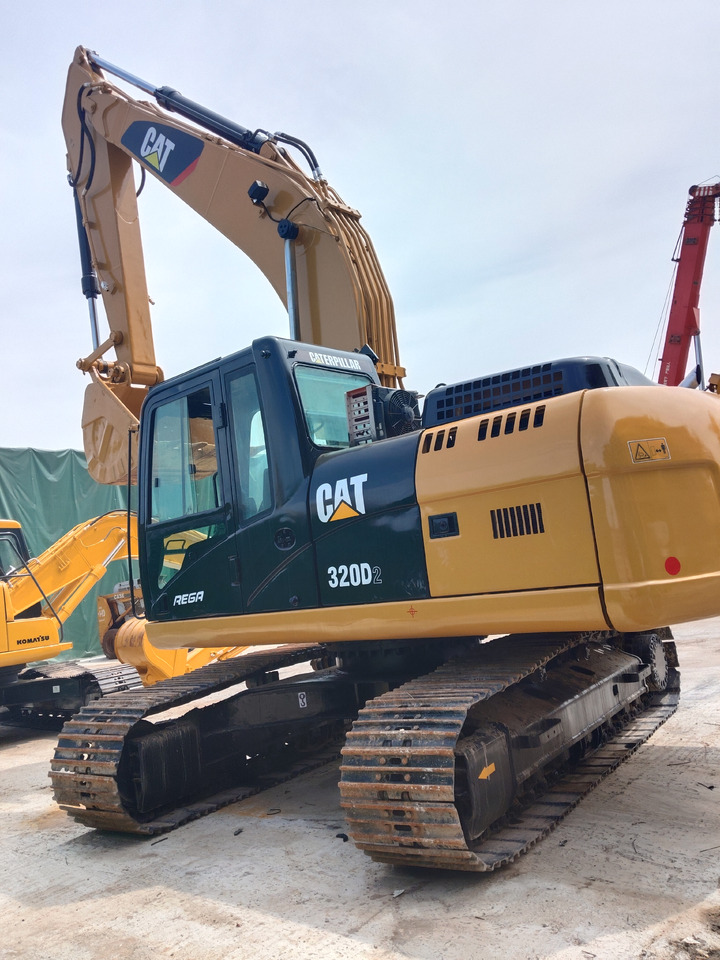 CATERPILLAR 320D2L with C7.1 ENGINE CAT 320D2 L 320 D 2 L C 7.1 ENGINE - Vikšrinis ekskavatorius: foto 5 CATERPILLAR 320D2L with C7.1 ENGINE CAT 320D2 L 320 D 2 L C 7.1 ENGINE - Vikšrinis ekskavatorius: foto 5