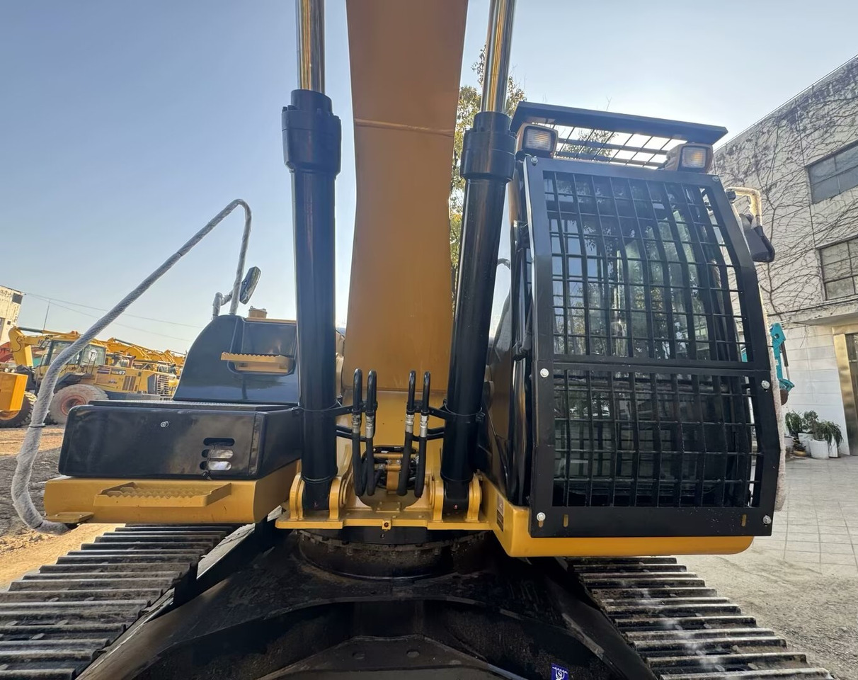 CATERPILLAR 330D2L CAT 330D - Vikšrinis ekskavatorius: foto 3 CATERPILLAR 330D2L CAT 330D - Vikšrinis ekskavatorius: foto 3
