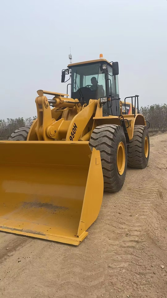CATERPILLAR 950H CAT - Ratinis krautuvas: foto 2 CATERPILLAR 950H CAT - Ratinis krautuvas: foto 2