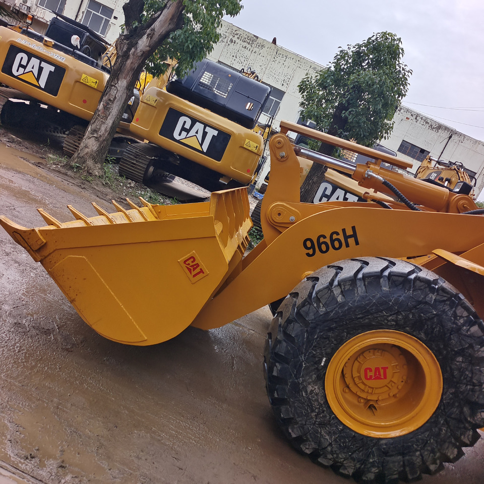 CATERPILLAR 966H CAT - Ratinis krautuvas: foto 4 CATERPILLAR 966H CAT - Ratinis krautuvas: foto 4