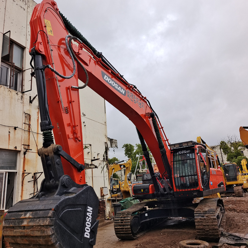 DOOSAN DX340LC-9C DX340 LCA - Vikšrinis ekskavatorius: foto 3 DOOSAN DX340LC-9C DX340 LCA - Vikšrinis ekskavatorius: foto 3