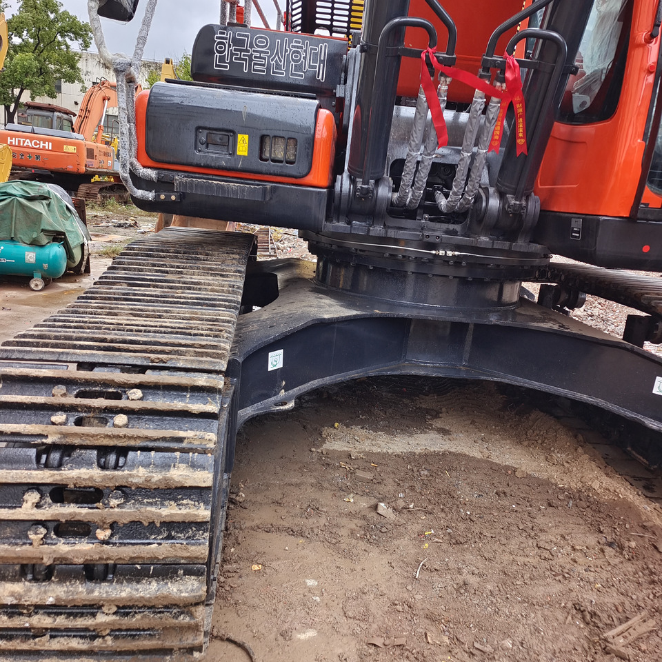 DOOSAN DX340LC-9C DX340 LCA - Vikšrinis ekskavatorius: foto 5 DOOSAN DX340LC-9C DX340 LCA - Vikšrinis ekskavatorius: foto 5