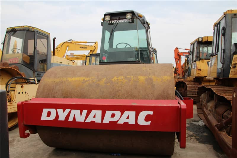 DYNAPAC CA 301 D - Asfalto volus: foto 2 DYNAPAC CA 301 D - Asfalto volus: foto 2