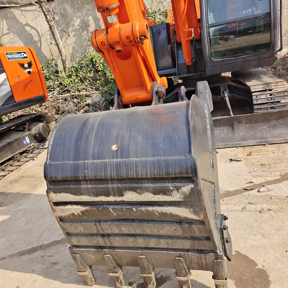 HITACHI ZX70 ZAXIS 70 - Mini ekskavatorius: foto 3 HITACHI ZX70 ZAXIS 70 - Mini ekskavatorius: foto 3