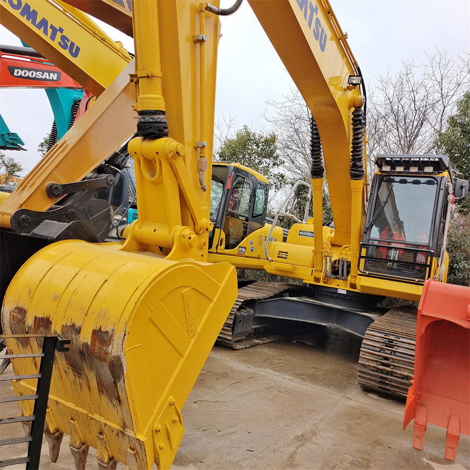 KOMATSU PC210LC-8 Komatsu PC210-8 - Vikšrinis ekskavatorius: foto 3 KOMATSU PC210LC-8 Komatsu PC210-8 - Vikšrinis ekskavatorius: foto 3