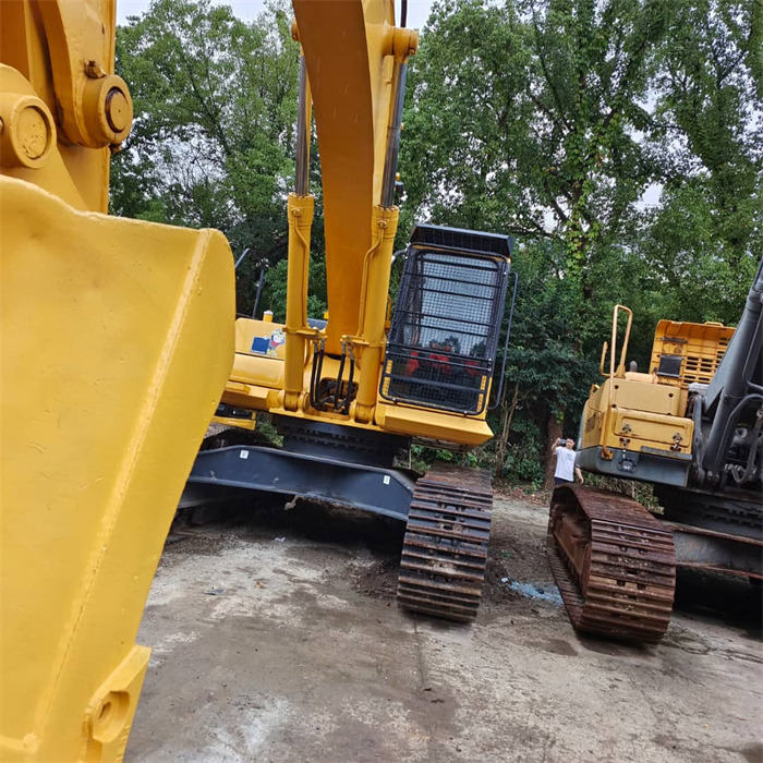KOMATSU PC400-8 PC 400 - 8 R - Vikšrinis ekskavatorius: foto 5 KOMATSU PC400-8 PC 400 - 8 R - Vikšrinis ekskavatorius: foto 5
