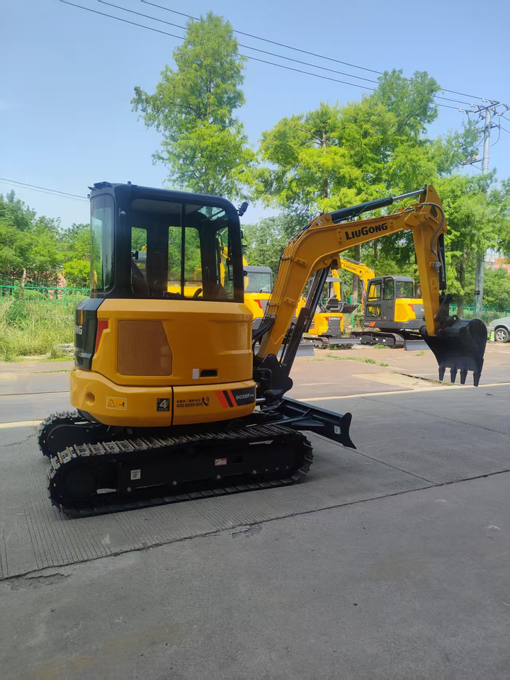 LIUGONG 9035F ZTSG4 BRAND NEW 3.8 TON 3 TON 4 TON MINI DIGGER - Mini ekskavatorius: foto 1 LIUGONG 9035F ZTSG4 BRAND NEW 3.8 TON 3 TON 4 TON MINI DIGGER - Mini ekskavatorius: foto 1