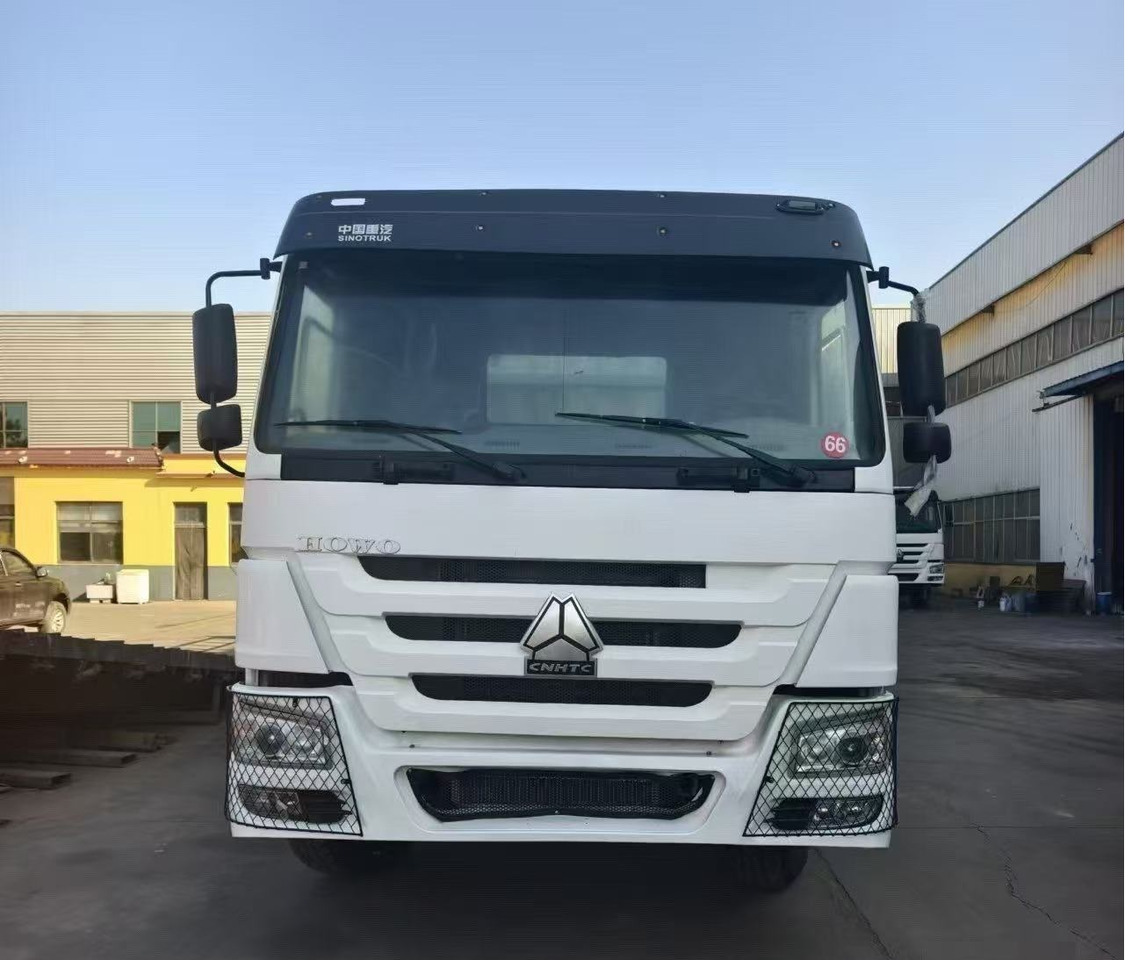 SINOTRUK HOWO 8*4 WITH FENCE DUMP TRUCK LIVESTOCK TRUCK - Savivartis sunkvežimis: foto 5 SINOTRUK HOWO 8*4 WITH FENCE DUMP TRUCK LIVESTOCK TRUCK - Savivartis sunkvežimis: foto 5