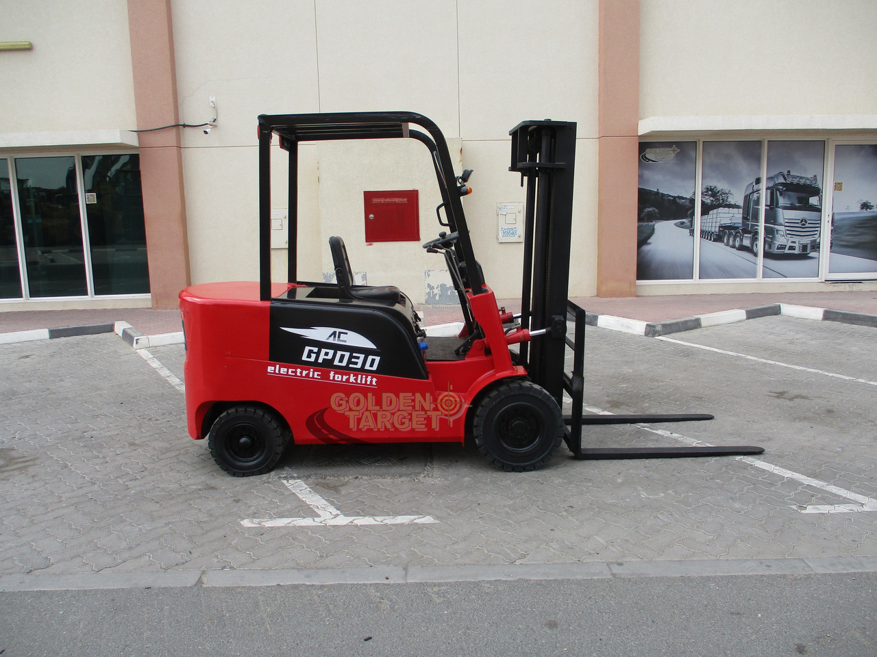 RIPPA GPD30 3 Electric Forklift - Elektrinis krautuvas: foto 5 RIPPA GPD30 3 Electric Forklift - Elektrinis krautuvas: foto 5