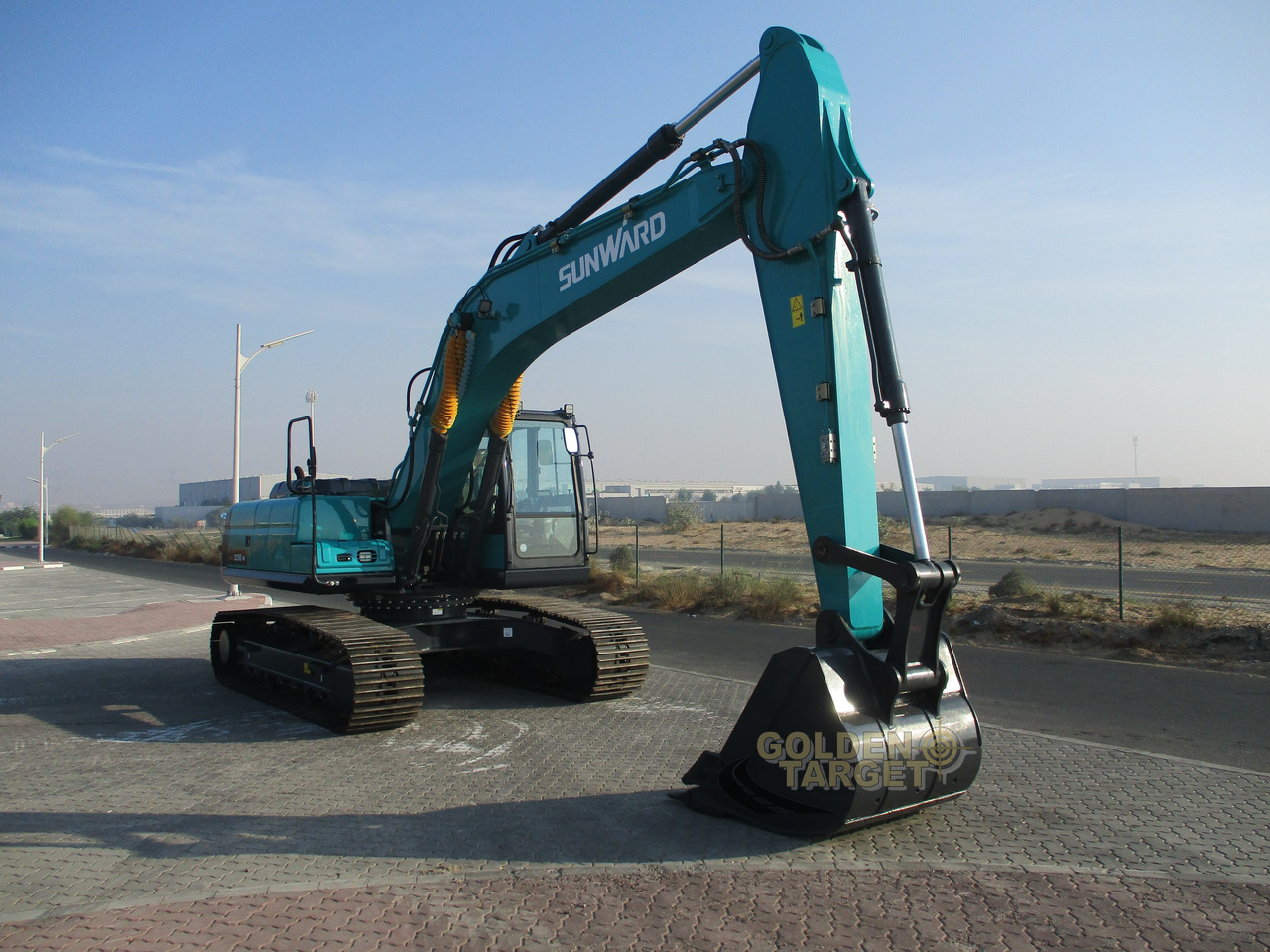 SUNWARD SWE225E-3H Hydraulic Excavator - Vikšrinis ekskavatorius: foto 2 SUNWARD SWE225E-3H Hydraulic Excavator - Vikšrinis ekskavatorius: foto 2
