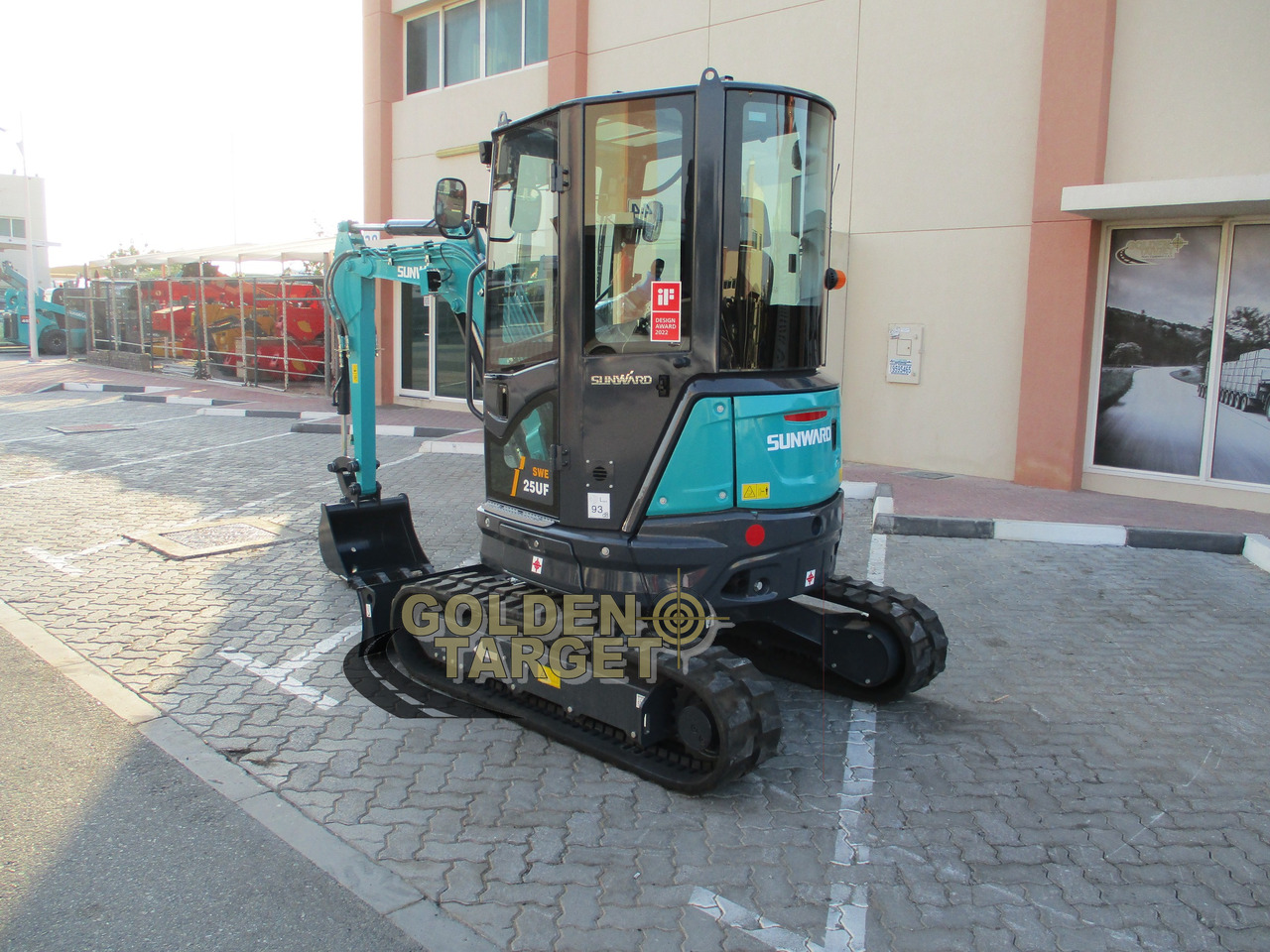 SUNWARD SWE25UF Mini Hydraulic Excavator - Mini ekskavatorius: foto 4 SUNWARD SWE25UF Mini Hydraulic Excavator - Mini ekskavatorius: foto 4