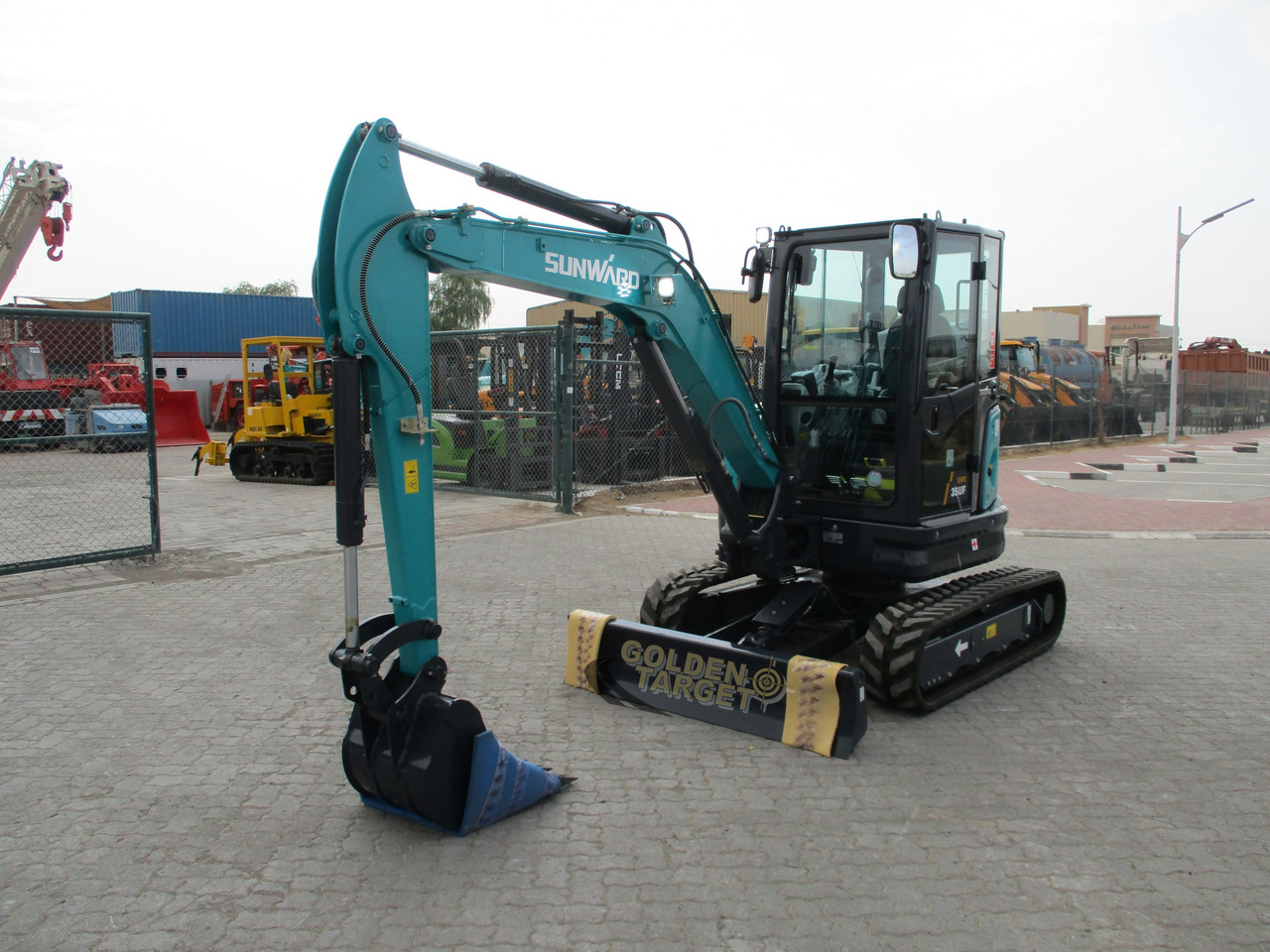 SUNWARD SWE35UF Mini Hydraulic Excavator - Mini ekskavatorius: foto 2 SUNWARD SWE35UF Mini Hydraulic Excavator - Mini ekskavatorius: foto 2