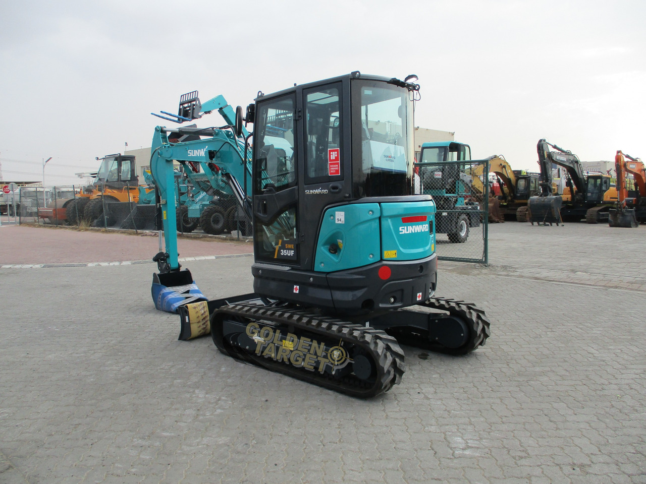 SUNWARD SWE35UF Mini Hydraulic Excavator - Mini ekskavatorius: foto 4 SUNWARD SWE35UF Mini Hydraulic Excavator - Mini ekskavatorius: foto 4