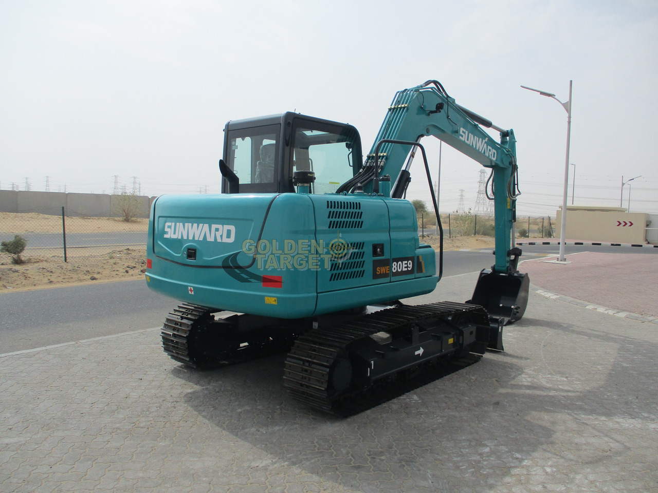 SUNWARD SWE80E9 Mini Hydraulic Excavator - Mini ekskavatorius: foto 3 SUNWARD SWE80E9 Mini Hydraulic Excavator - Mini ekskavatorius: foto 3