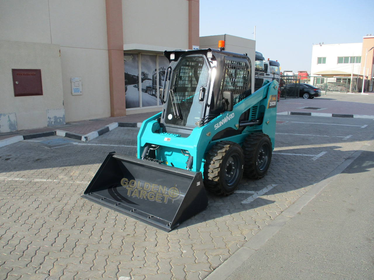 SUNWARD SWL2820 Skid Steer - Mini krautuvas: foto 2 SUNWARD SWL2820 Skid Steer - Mini krautuvas: foto 2