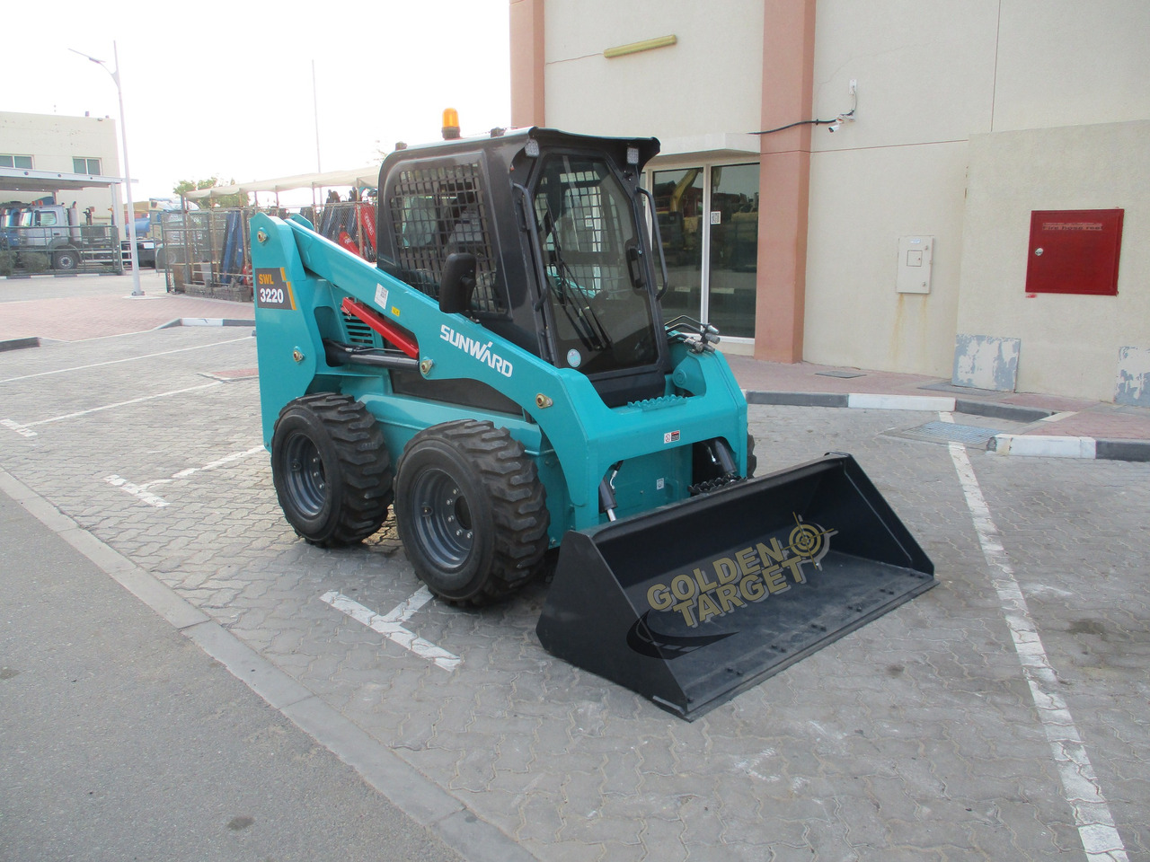 SUNWARD SWL3220 Skid Steer - Mini krautuvas: foto 1 SUNWARD SWL3220 Skid Steer - Mini krautuvas: foto 1