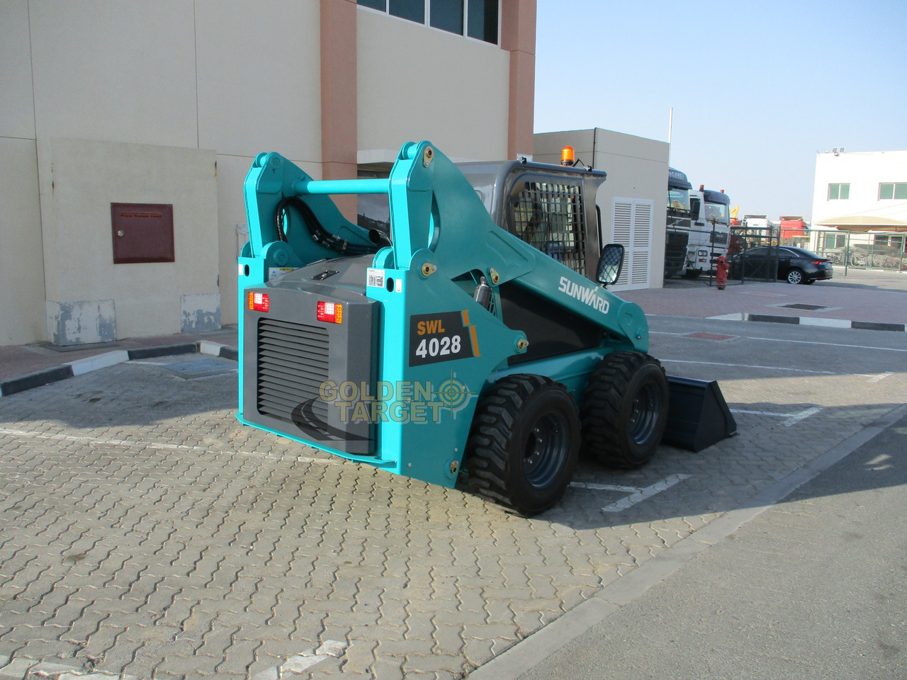 SUNWARD SWL4028 Skid Steer - Mini krautuvas: foto 3 SUNWARD SWL4028 Skid Steer - Mini krautuvas: foto 3