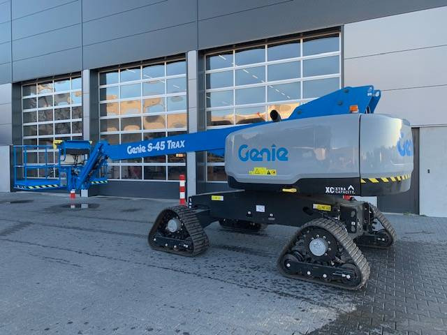 Genie S 45 XC Trax - Teleskopinis keltuvas: foto 3 Genie S 45 XC Trax - Teleskopinis keltuvas: foto 3