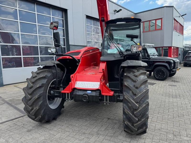 Manitou MT 935 - Teleskopinis krautuvas: foto 5 Manitou MT 935 - Teleskopinis krautuvas: foto 5
