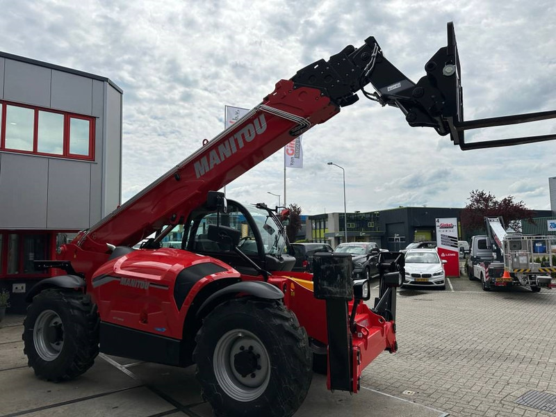 Manitou MT1840 Comfort - Teleskopinis krautuvas: foto 4 Manitou MT1840 Comfort - Teleskopinis krautuvas: foto 4