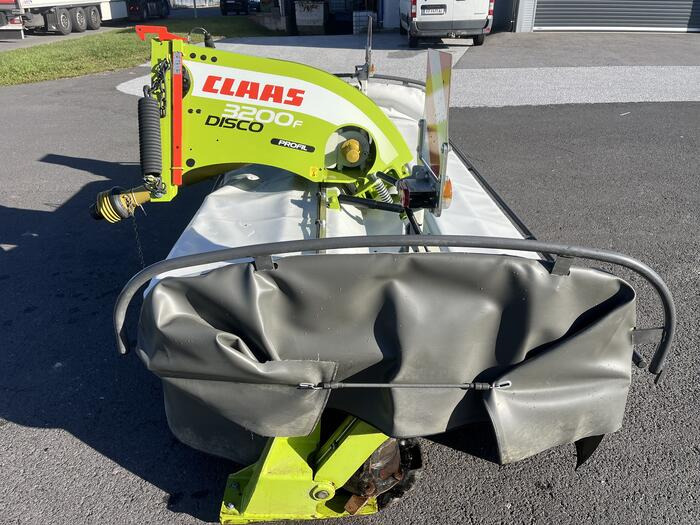 Claas Disco 3200 F Profil - Šienapjovė: foto 4 Claas Disco 3200 F Profil - Šienapjovė: foto 4