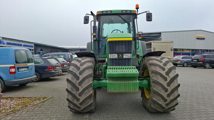 John Deere 7710 - Traktorius: foto 1 John Deere 7710 - Traktorius: foto 1