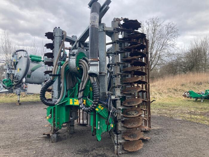 Samson SD 600 - Srutų įterpimas: foto 1 Samson SD 600 - Srutų įterpimas: foto 1